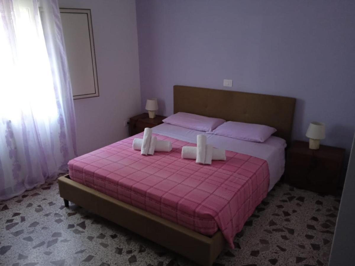 B&B Porta Di Suso كاميروتا المظهر الخارجي الصورة